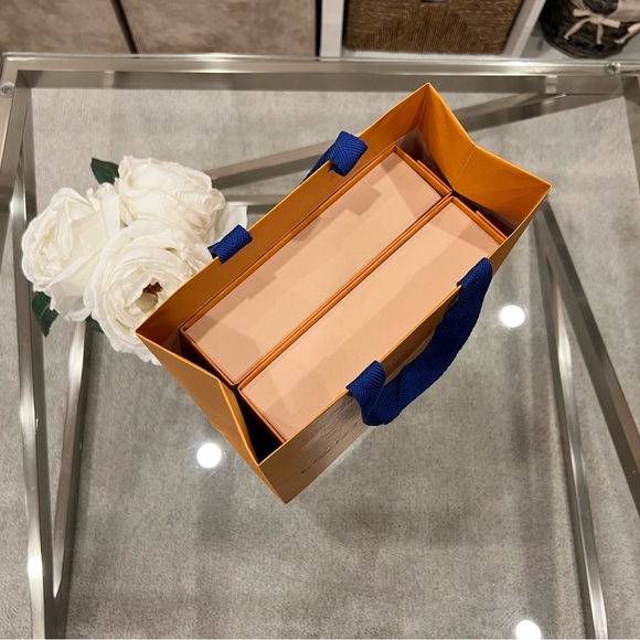 Louis Vuitton Magnetic Gift Boxes Set - Picture 8 of 13